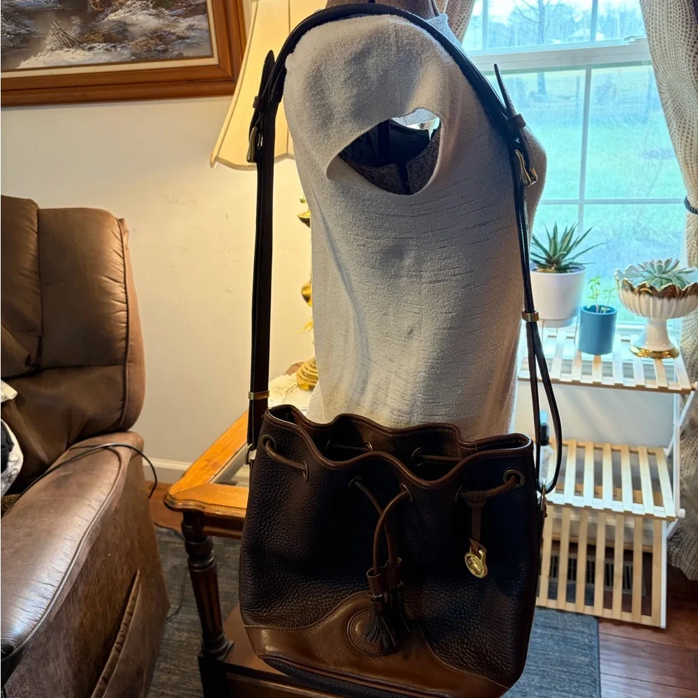 Vintage Dooney & Bourke Brown Pebbled Leather Bucket Bag